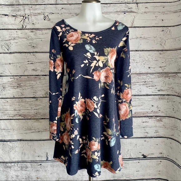 NWT Navy Floral Long-Sleeve Shift Dress - Picture 3 of 9